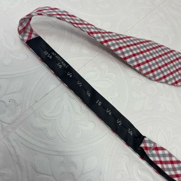 HIGH COTTON NECK BOW TIE, MADE IN NORTH CAROLINA, BEAUTIFUL RED WHITE & BLUE - Picture 3 of 4